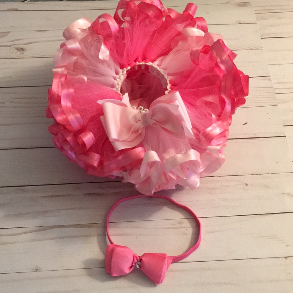 New Custom Made Newborn Girl Pink Wavy Ribbon Tutu